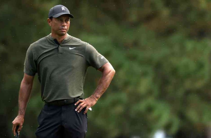 Tiger Woods wearing blonde ponytail one month after injured back surgery